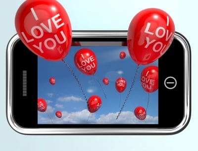 las mejores dedicatorias de amor para celular, lindos mensajes de amor para celular